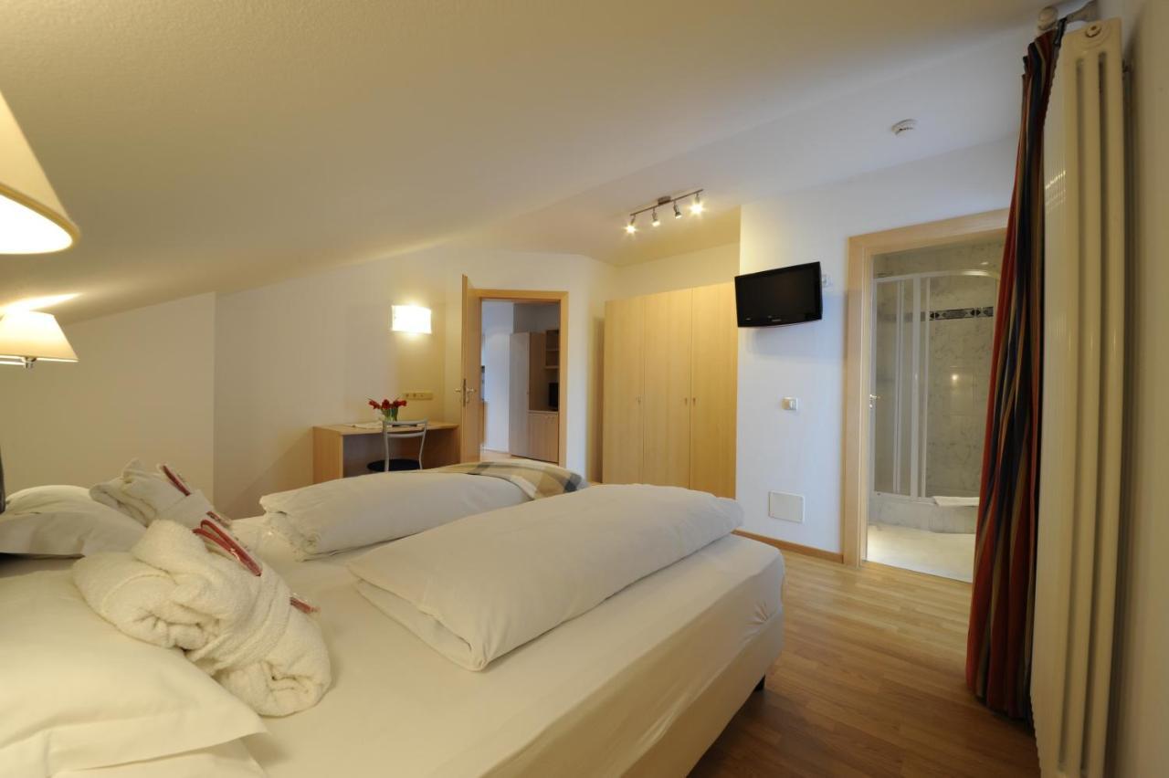 Hotel Italia Corvara In Badia Eksteriør billede