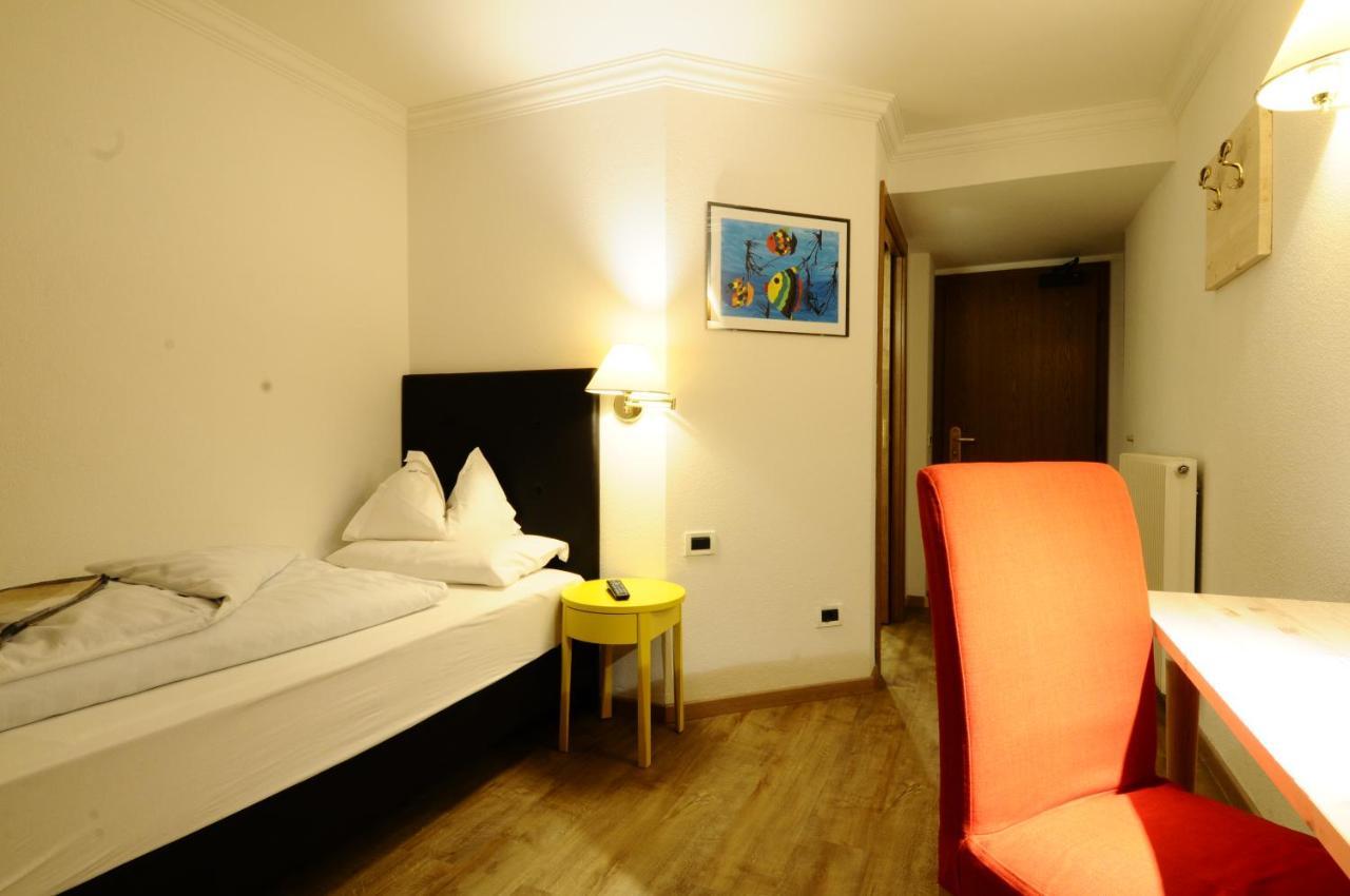 Hotel Italia Corvara In Badia Eksteriør billede